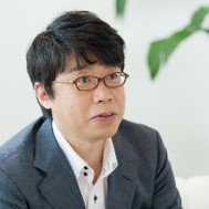 <font size=4>JECCICAジャパンEコマースコンサルタント協会<br>代表理事<br>川連 一豊 氏</font>